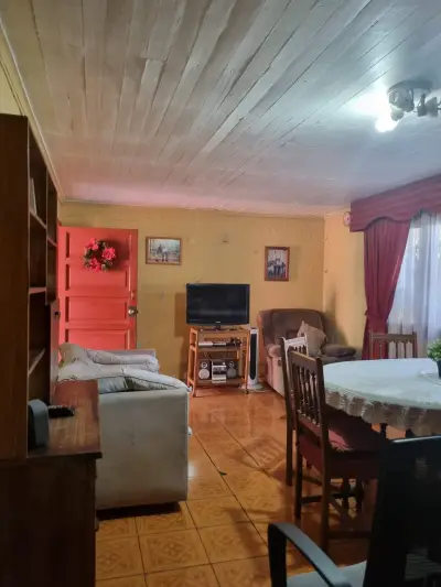 Casa en venta en San Bernardo - foto 2